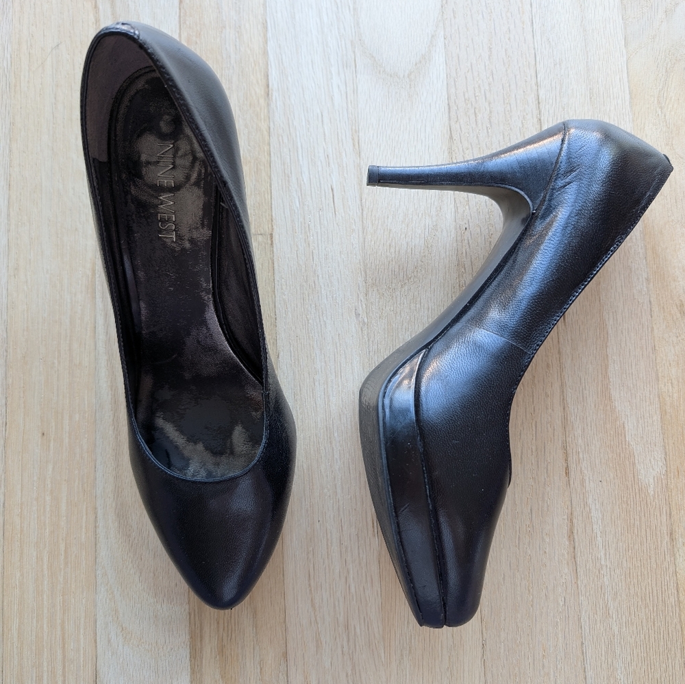 Nine West Classic Platform Stilleto Black Leather Heels (Size 8) - Picture 16 of 16